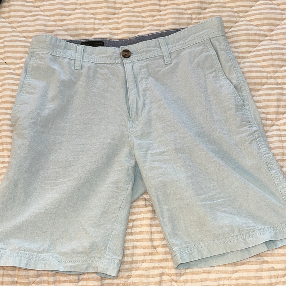 14th & Union Men's Sky Blue Flat Front Shorts